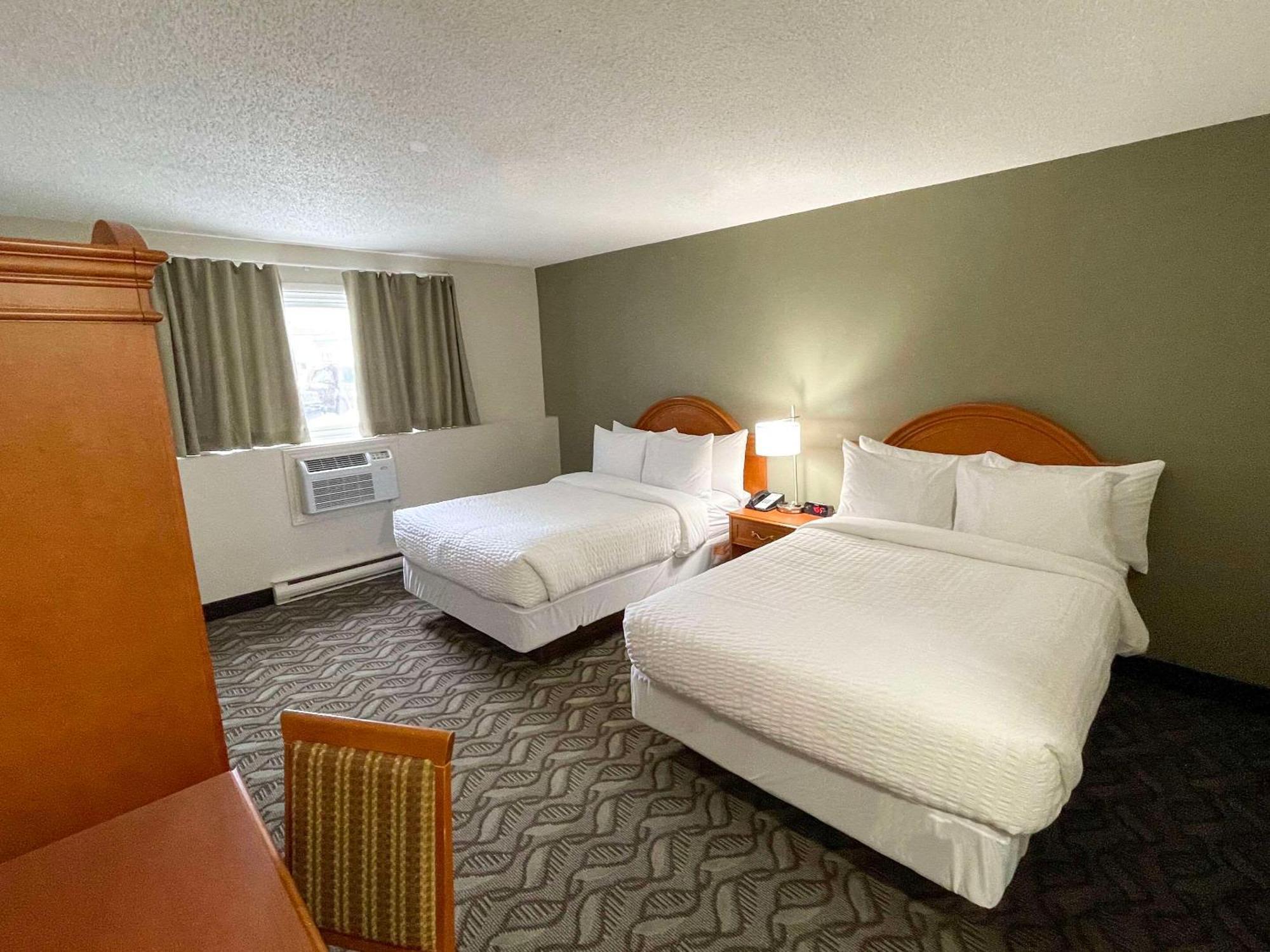 Rodeway Inn Sudbury Exterior foto