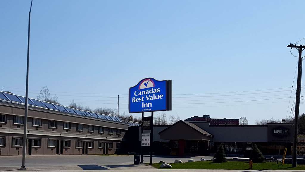 Rodeway Inn Sudbury Exterior foto