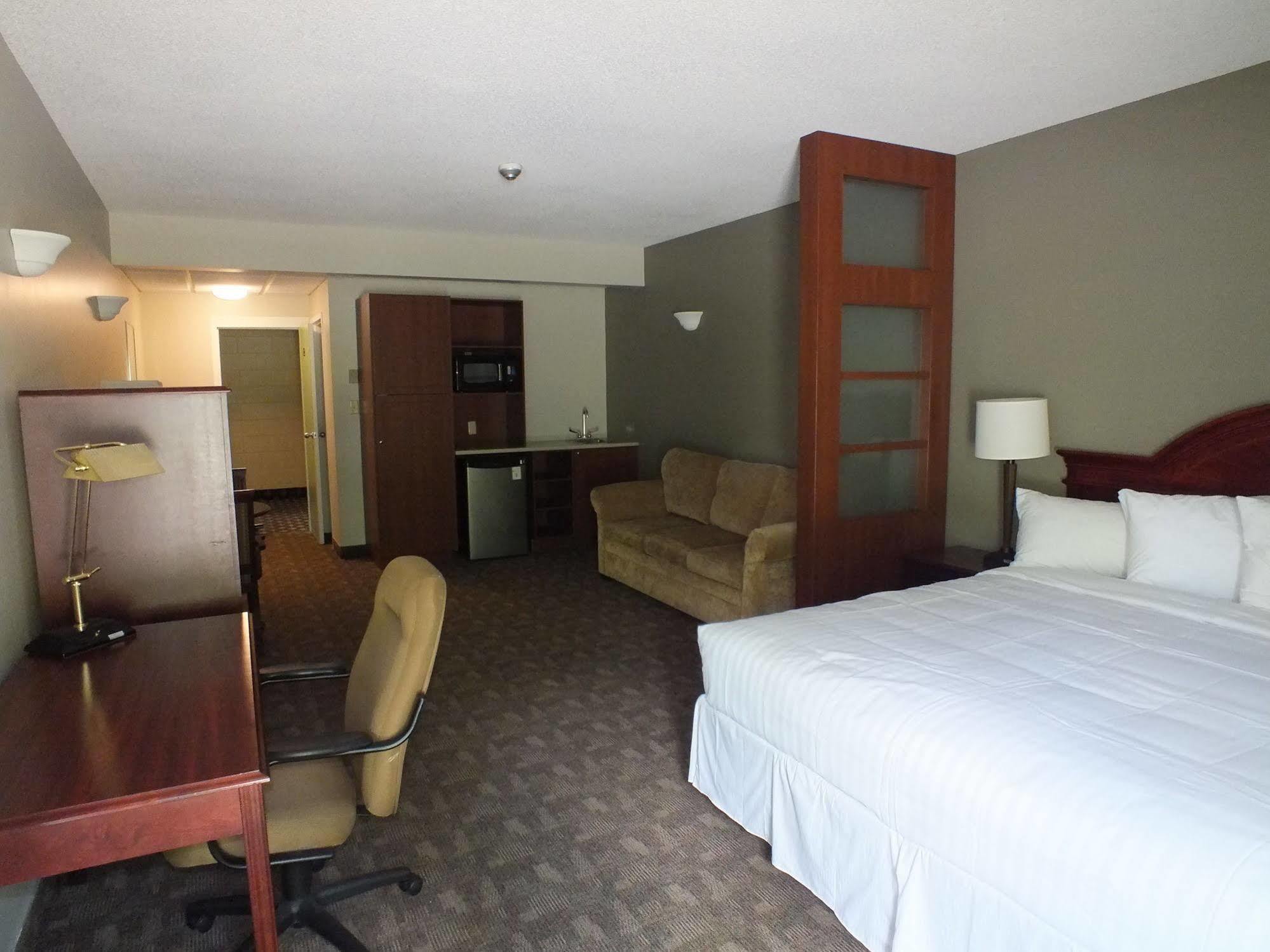 Rodeway Inn Sudbury Exterior foto